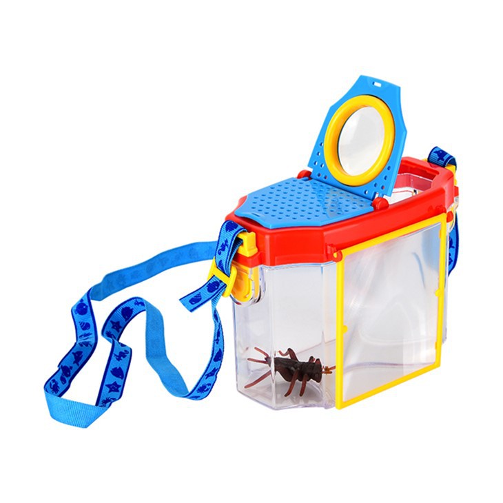 عدسة مكبرة للحشرات